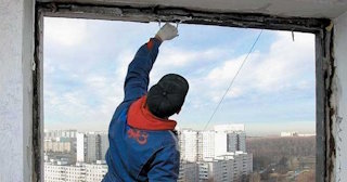 Демонтаж остекления балкона в Балашове - цена от 576 руб. - Сварной-Бла