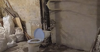 Демонтаж сантехкабины в панельном доме - цена от 1046 рублей | Сварной-Бла